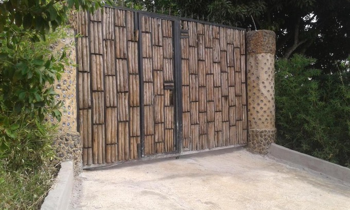 Entebbe House | Plastic Bottles House
