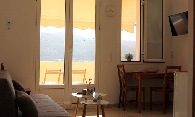 Samos Apartment | Plateia sea view loft
