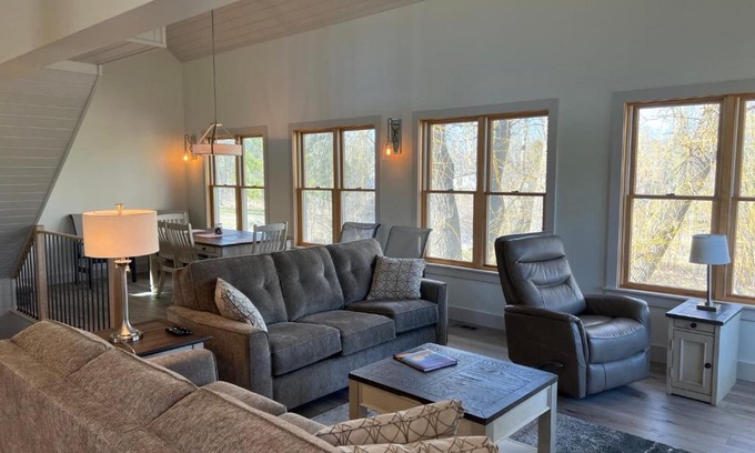 Honor House | Platte River Cottage