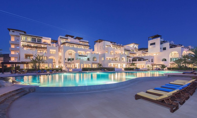 Lomas de Palmira Condo | Playa de la Paz - sea view with 3 bedrooms