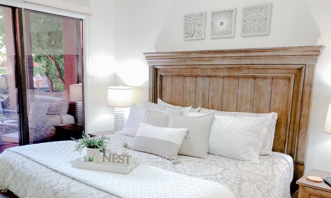 South Pandosy Condo | Playa del Sol 3rd floor pool level quiet side