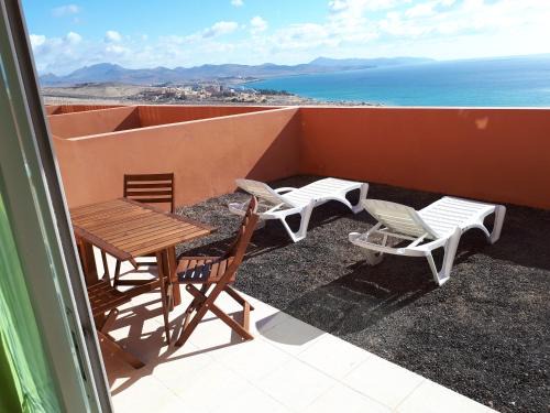 Pajara Apartment | Playa Paraiso - A DREAM OVER THE OCEAN