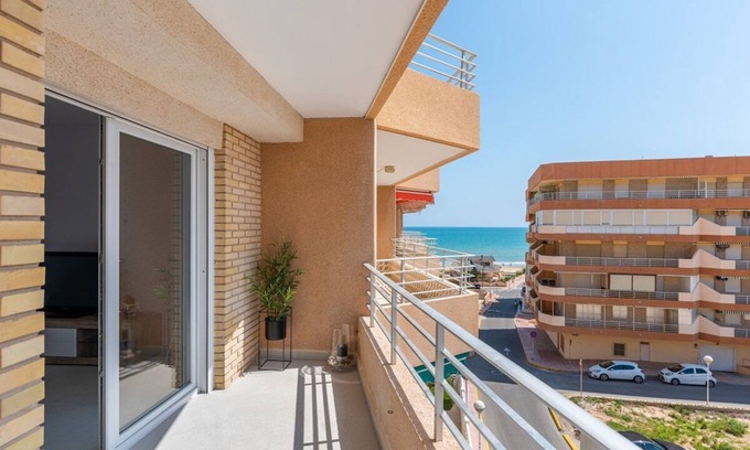 El Moncayo Apartment | Playa Roqueta Guardamar Del Segura by Villas&You