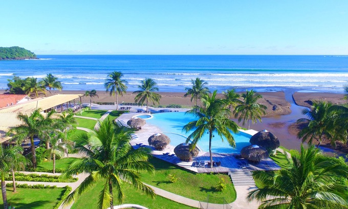 Las Escobas del Venado Resort | Playa Venao Hotel Resort
