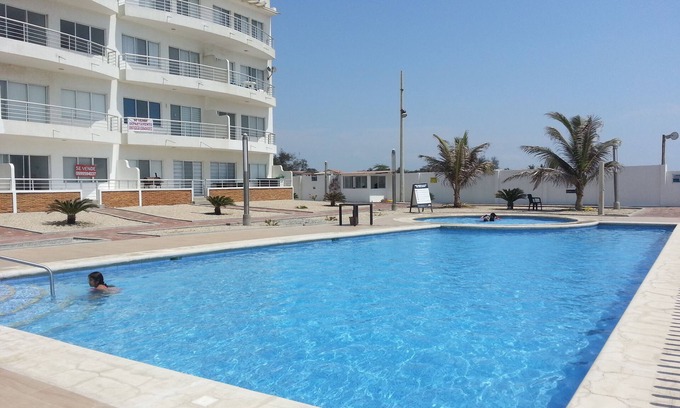 El Arenal Villa | Playas Ecuador - Enjoy in beautiful house at the foot of the sea!