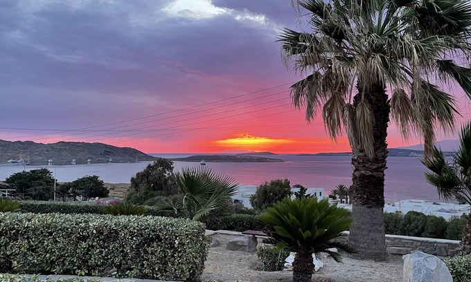 Naousa House | Playera bungalow G sea view