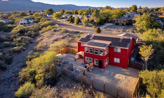 Cottonwood-Verde Village House | Playful 5-Bedroom Home in the Heart of the Valley!