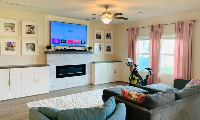 Pflugerville House | Playground, trampoline, toys, treadmill and a stationary bike! Come relax!