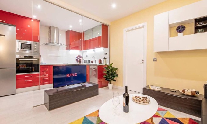 Moncloa - Arguelles Apartment | Plaza de España Central - Cozy apartment