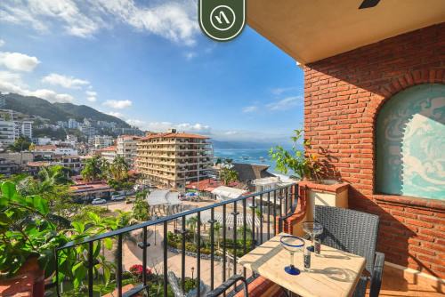 Emiliano Zapata Apartment | Plaza Mar-606-PV