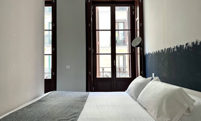 Centro Apartment | PlazaMayorSuites V PUENTE DE SEGOVIA