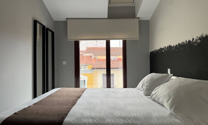 Embajadores Apartment | PlazaMayorSuites XVI PALACIO DE CIBELES