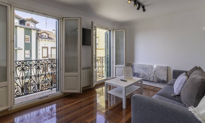 Mundaka Apartment | Plazuela Sta, Catalina IMundaka