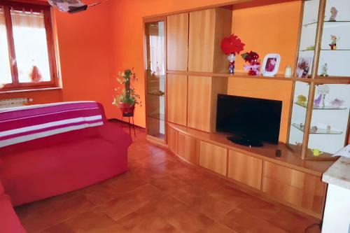 Villastellone Apartment | Pleasant apartment with balcony in Villastellone, 68 m² + garden