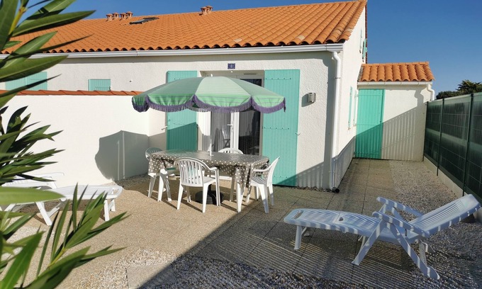 Saint-Hilaire-de-Riez House | Pleasant house in a small condominium 300m from the beach