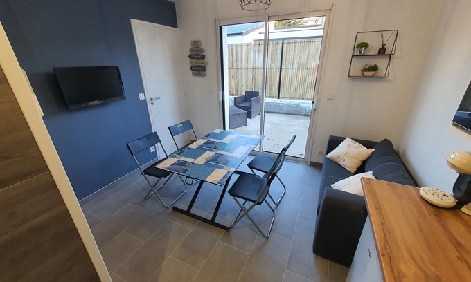 Saint-Molf Apartment | Pleasant micro house (Studio) with terrace near sea (5km)