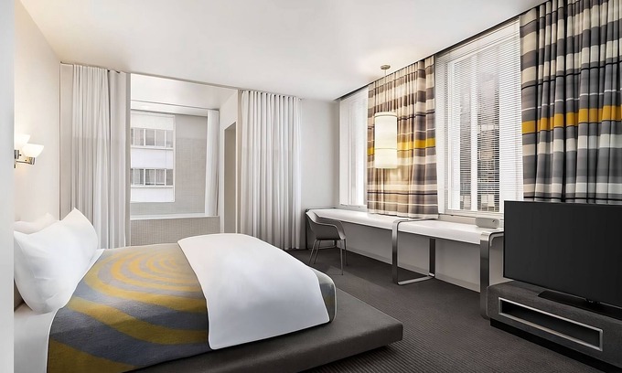 Financial District Hotel | Pleasant Stay, Convenient Location, Dog-friendly, Near Madame Tussauds Hollywood