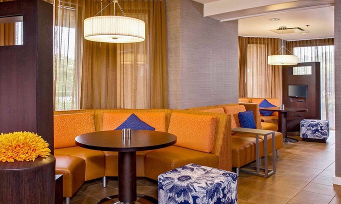 Durham Hotel | Pleasant Stay, Convenient Location! 4 Family-friendly Units, Free Parking, Pool