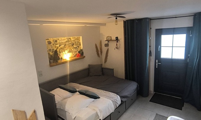 Maraussan Apartment | Pleasant studio