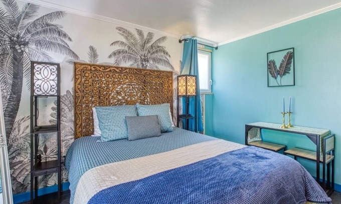 Septfonds Cottage | Pleasant studio of the Daudou with shared swimming pool and jacuzzi.