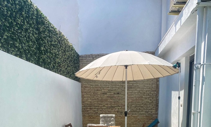 Sedavi House | Pleasant townhouse with parking area