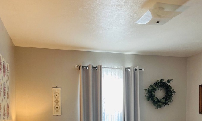 Lemoore House | Pleasantville