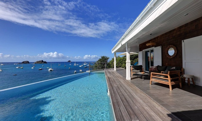 Public Villa | Please Inquire Before Booking – Luxury Villa