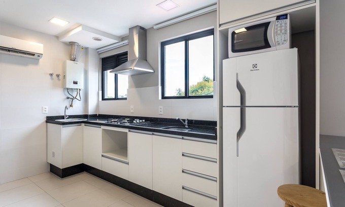 Reboucas Apartment | Pleione ⭐️ complete flat, garage, Jd. Botanical PUC Center