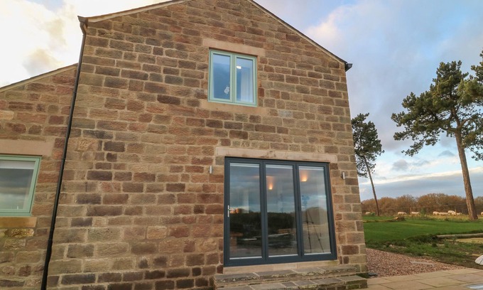 Harrogate Cottage | PLOUGHMAN'S RIGG, pet friendly, luxury holiday cottage in Spofforth