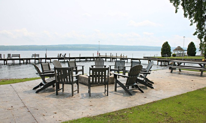 Himrod Hotel | Plum Point Lodge