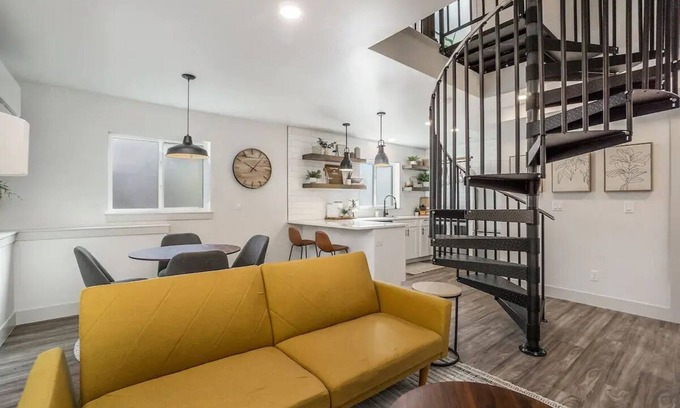University Park House | Plum Street House