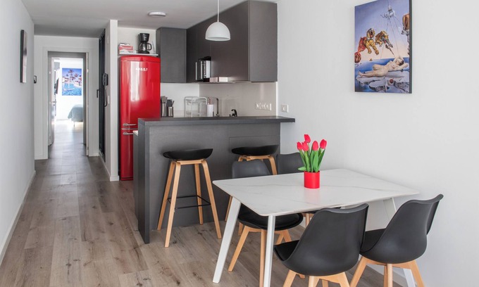 Pocitos Apartment | Pocitos Apartamento Brio w/King Beds, 3 Smart TVs, W/D, Fast WiFi, Rooftop Pool.