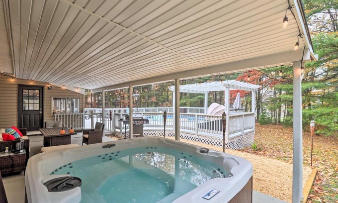 Stroudsburg House | Pocono Home with Hot Tub, Fireplace and Game Room!