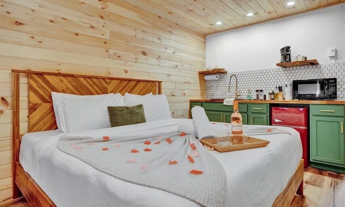 Canadensis House | Pocono Modern in the Pines | Firepits | Pets Okay