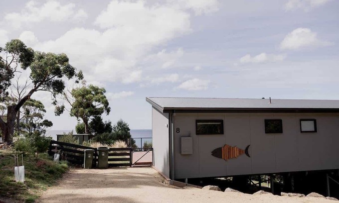 Eaglehawk Neck House | Pod House at Pirates Bay