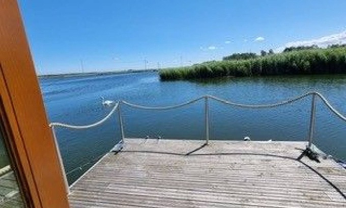 Kroeslin Boat Rental | POD Tern - POD 1 Tern