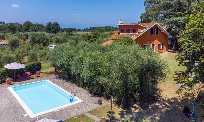 Santa Maria a Monte House | Podere Cerbaia (SMR100) by Interhome