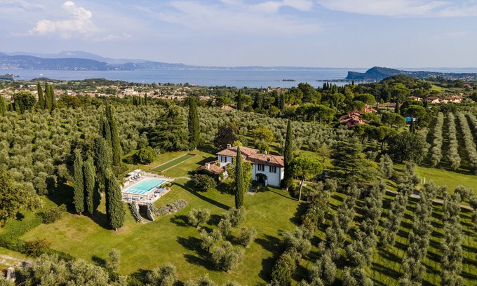 Puegnago del Garda Villa | PODERI LA ROCCHETTA Unique Estate on Lake Garda