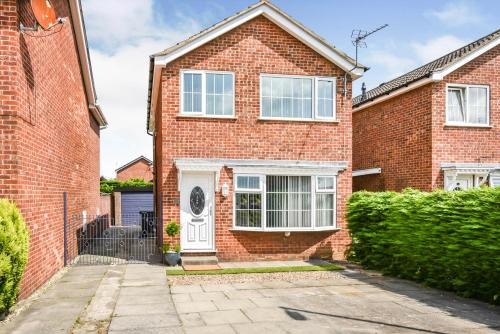 Rawcliffe House | Poets Corner