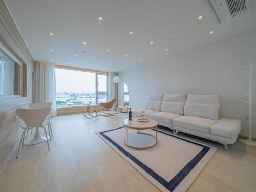 Pohang Villa | Pohang Pool Villa Yeongil
