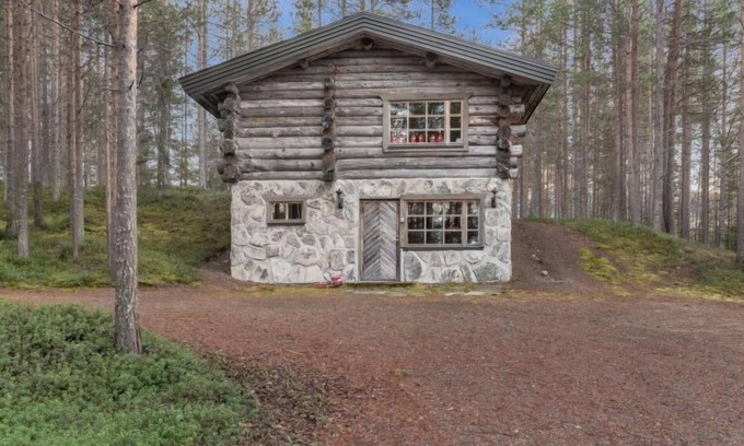 Yllasjarvi House | Pohjantähti by Interhome