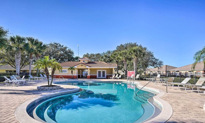 Haines City Condo | Poinciana Condo w/ Balcony & Resort Amenities