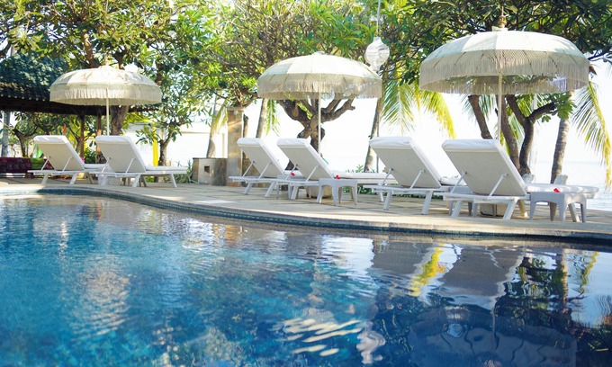 Gretek Hotel | Poinciana Resort Bali