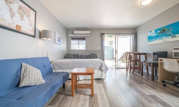 Roseville - Fleet Ridge Apartment | Point Loma Studio w/kitchen, private entrance, and private yard