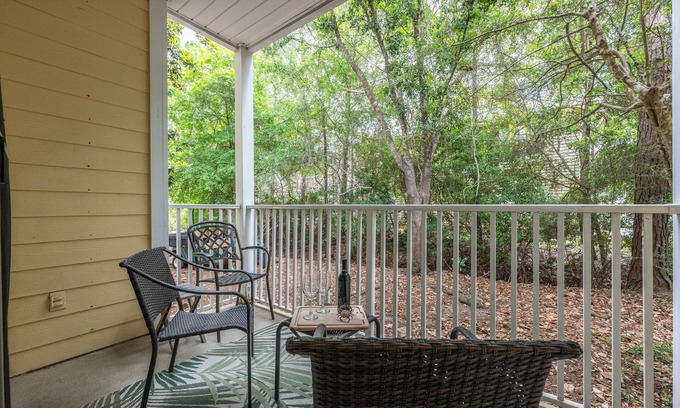 Sandestin Condo | Pointe of View #301 | by Salt Water Vacations