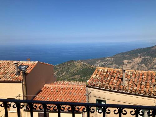 Pollina Apartment | Pollina Suites & Apartments