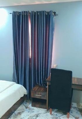 Oba Ile Hotel | Pollyjolly Hotel And Suites