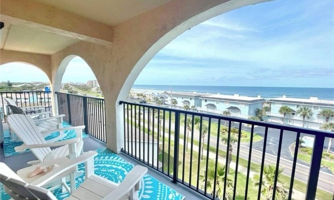 Ponce Inlet Condo | Ponce Inlet 6th Floor Ocean View Corner Unit- 2bdrm 2bath- Non Drive Beach
