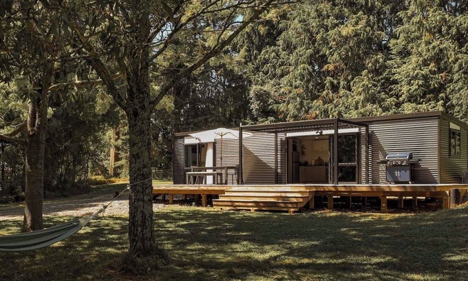 Raglan Cottage | Pond Road Park - RaglannNewly open 2024 (Boats welcome)