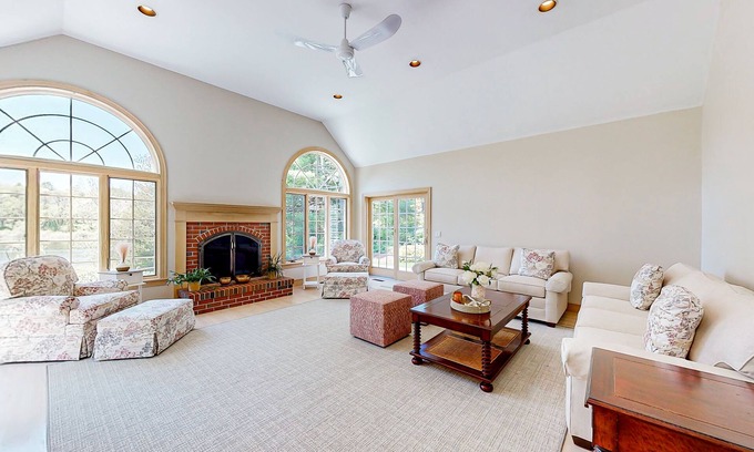 Marstons Mills House | Pond view retreat with central AC, jetted tub, & large deck